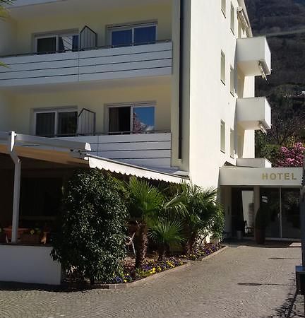 Hotel Maximilian Merano Exterior photo
